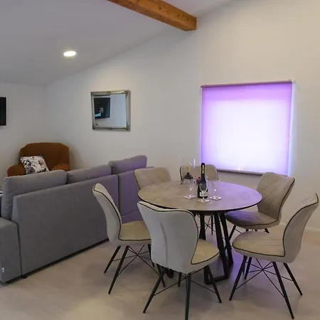 Relax Near Opatija, Sauna, Jacuzzi Apartment Marinici (Primorsko-Goranska)