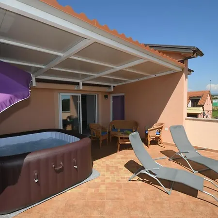 Apartman Relax Near Opatija, Sauna, Jacuzzi *