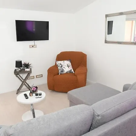 Relax Near Opatija, Sauna, Jacuzzi Apartman *