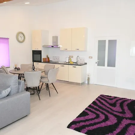 شقة Relax Near Opatija, Sauna, Jacuzzi Marinici (Primorsko-Goranska)